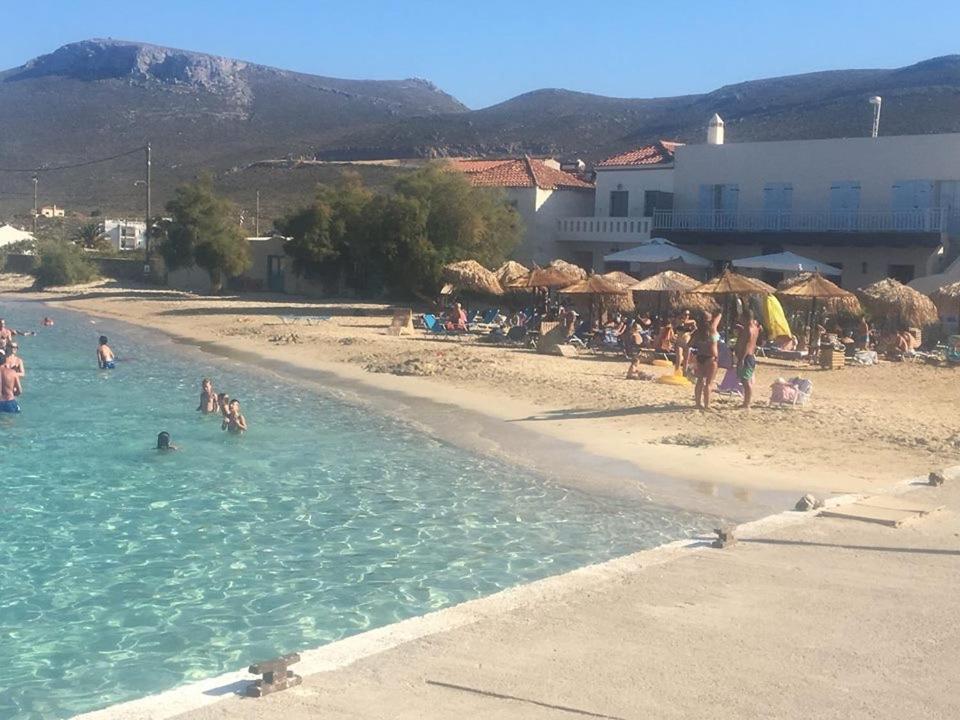 Eugenia Travasarou Sea View Appartments Diakofti Eksteriør billede
