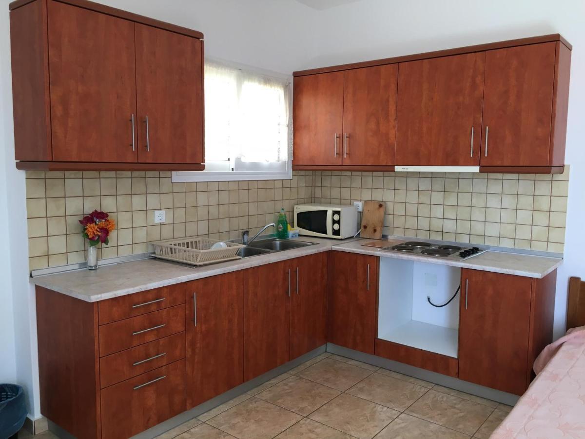 Eugenia Travasarou Sea View Appartments Diakofti Eksteriør billede